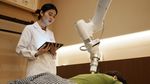 Wow! Bandara di China Hadirkan Robot AI untuk Layanan Kesehatan