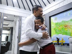 Bocah SD Boyolali yang Diakui NASA Dapat Laptop dari Ahmad Luthfi