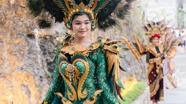 Bintan Resorts Night Parade