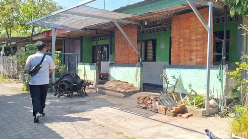 Dinas Pendidikan Kota Mataram melakukan pendataan pada puluhan rumah dinas guru yang terindikasi disalahgunakan, Rabu (29/7/2026)