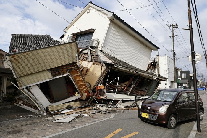 Buildings that collapsed after an earthquake with a magnitude of 7.1 struck Japans southern Kumamoto prefecture, in Yatsushiro City, Japan, July 29, 2026. Kyodo/via REUTERS ATTENTION EDITORS - THIS IMAGE HAS BEEN SUPPLIED BY A THIRD PARTY. MANDATORY CREDIT. JAPAN OUT. NO COMMERCIAL OR EDITORIAL SALES IN JAPAN.