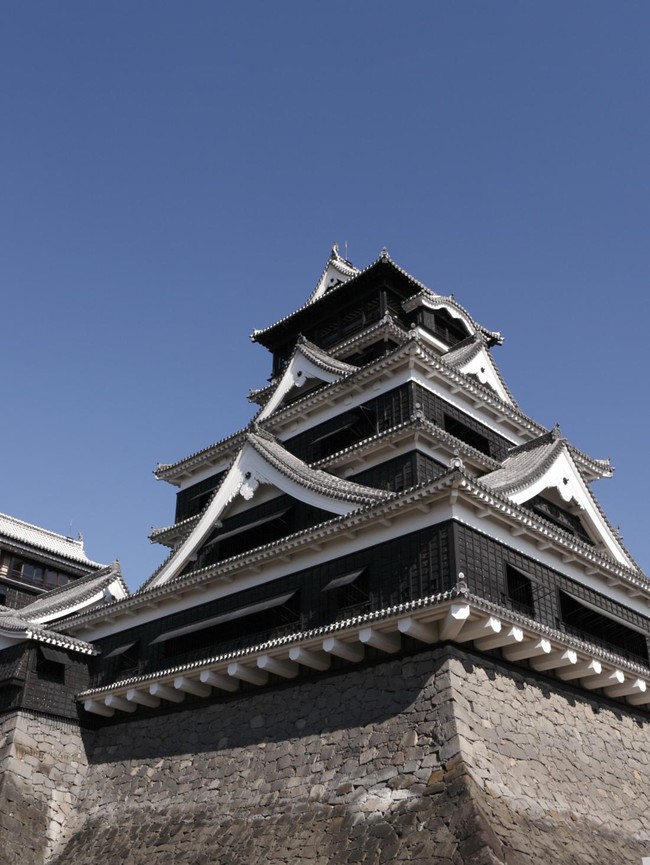 Kondisi Kastil Tertua di Jepang Before-After Gempa M 7,1