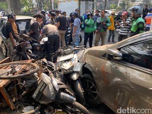 Jabar Hari Ini: Tabrakan Beruntun Tewaskan Pesepeda di Leuwipanjang