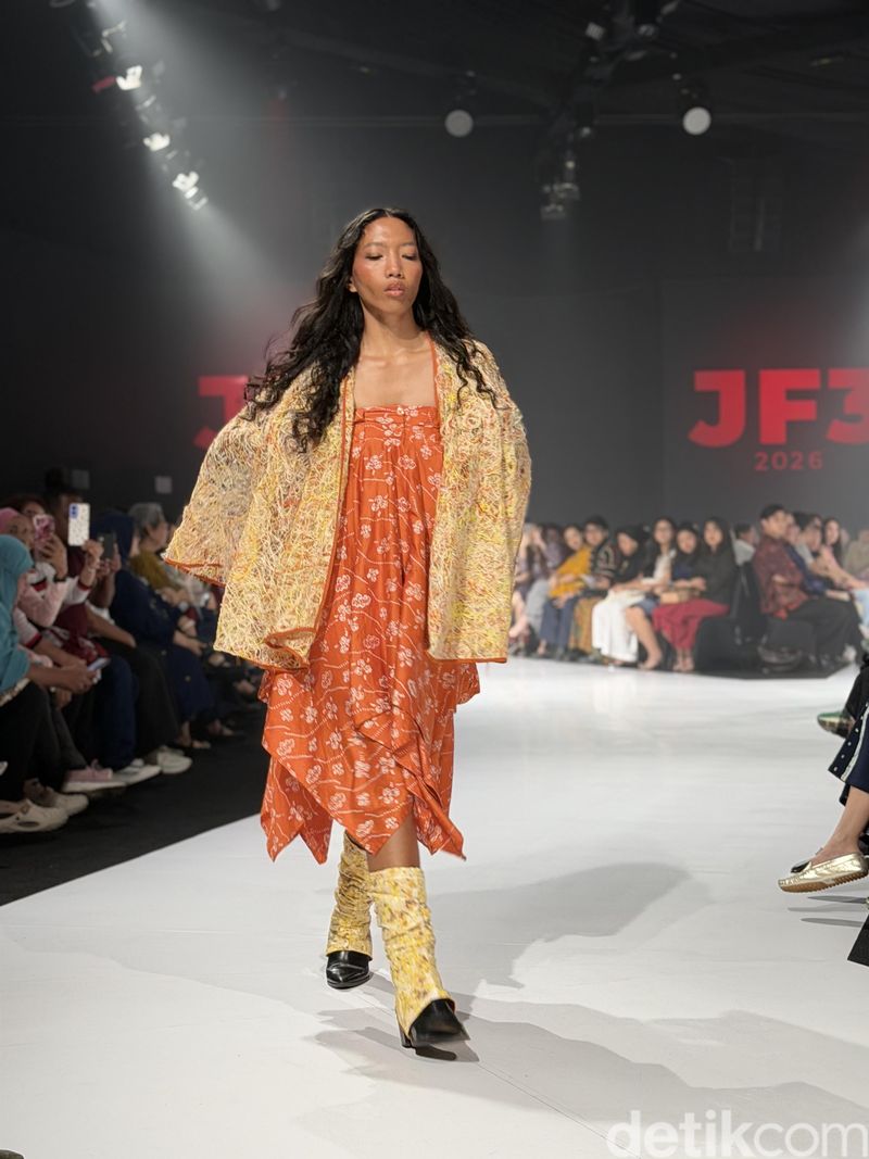 Koleksi Adrie Basuki di JF3 Fashion Festival 2026