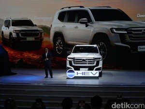 Strategi Multi-Pathway Bikin Toyota Jadi Raja Otomotif Dunia dan Indonesia