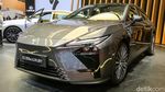 Lexus Boyong ES Terbaru ke Indonesia, Ada Pilihan Hybrid dan Listrik