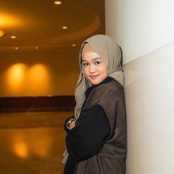 Malika Sesario Debut Manis Spesial Buat Ayah Lewat Nanti Aku Cerita
