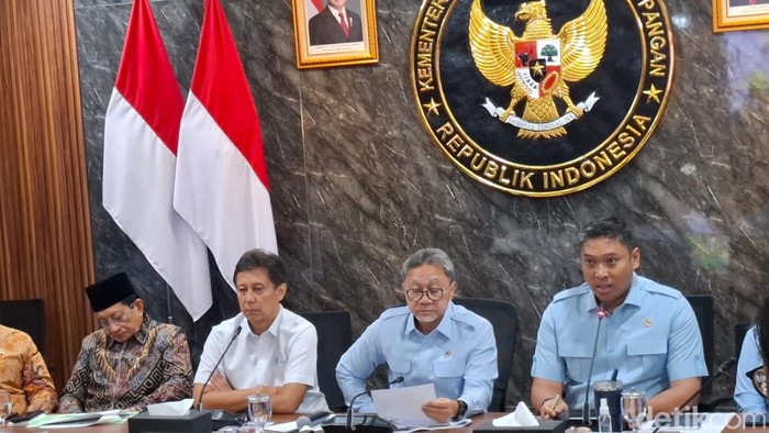 Menteri Koordinator Bidang Pangan, Zulkifli Hasan (Zulhas)