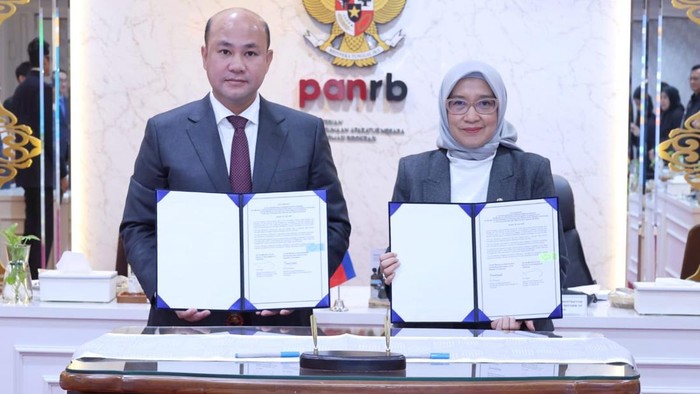 Menteri PANRB Rini Widyantini