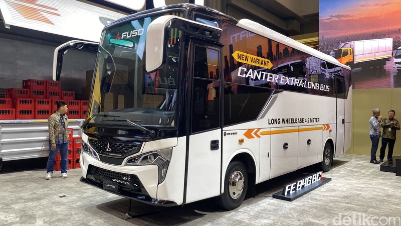 Mitsubishi Fuso Canter Extra Long Bus Mitsubishi Fuso Canter Extra Long Bus