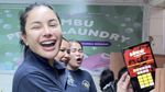 Nikita Mirzani Pakai Fasilitas Wartel Rutan Video Call Keluarga