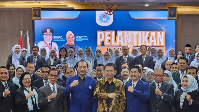 Pelantikan pengurus baru AIPNI Jatim