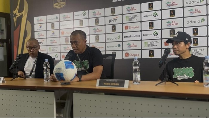 Pelatih PSMS Eko Purjianto