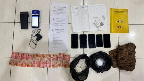 Polda Bali menyita sejumlah barang bukti dari tempat asusila berkedok spa di Kelurahan Seminyak, Kecamatan Kuta, Badung. (Dok. Polda Bali)
