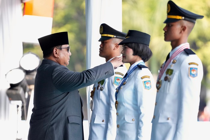 Presiden Prabowo Subianto saat Upacara Pelantikan Pamong Praja Muda IPDN Angkatan XXXIII Tahun 2026 di Lapangan Parade Kampus IPDN Jatinangor, Kabupaten Sumedang, Jawa Barat, Rabu (29/7/2026).