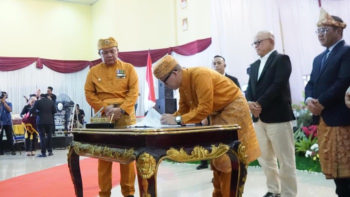Rapat Paripurna XIV Masa Persidangan III Tahun Sidang 2026 dalam rangka memperingati Hari Ulang Tahun (HUT) ke-116 Kabupaten OKU.