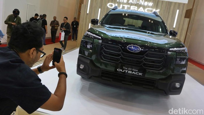 Subaru memperkenalkan All-New Subaru Outback pada ajang GIIAS 2026 di ICE BSD City, Kabupaten Tangerang, Banten, Rabu (29/7/2026). Indonesia menjadi negara pertama di Asia Tenggara yang menghadirkan SUV generasi ketujuh tersebut.
