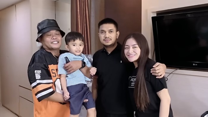 Sule jenguk Adzam
