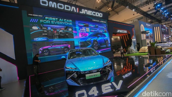 Omoda O4 meluncur di GIIAS 2026 di ICE BSD City, Tangerang, Rabu (29/7/2026). Menariknya, Indonesia jadi negara pertama di dunia yang dipilih sebagai lokasi peluncuran global model tersebut dalam ajang 'Super AI Night' yang digelar di Spike Air Dome PIK2, Tangerang, Senin (27/7) lalu.