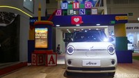 Harga Wuling Aira ev dibanderol mulai Rp 155 juta untuk varian standard range dan Rp 175 juta untuk varian Long Range.