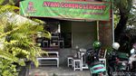 Sedapnya Sarapan Ayam Goreng Basah dengan Jukut Goreng di Jaksel