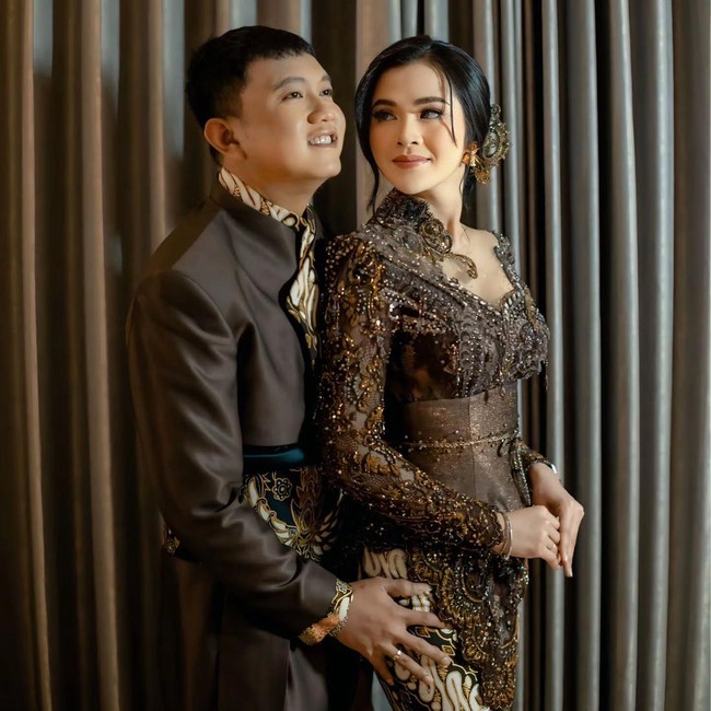 Bella Bonita Soal Denny Caknan Suka Main: Terpenting Komunikasi