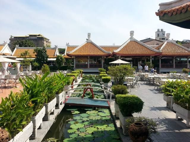 Restoran Terbesar di Dunia