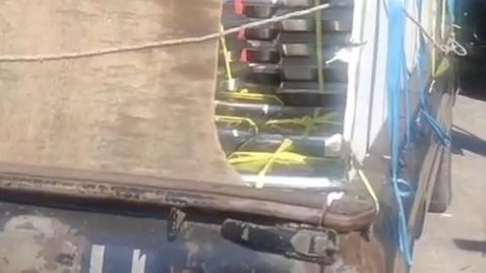Distribusi MBG pakai pikap terbuka di Cianjur.