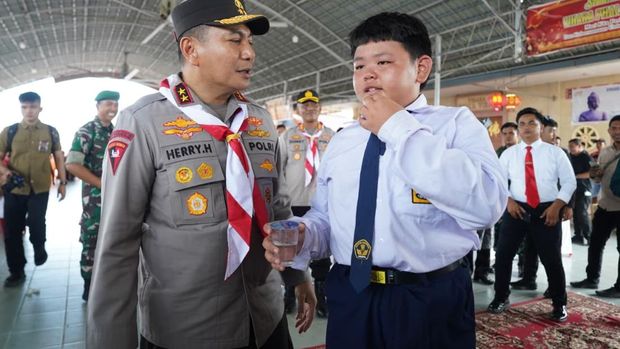 Ekspedisi Merah Putih, Kapolda Riau menyapa warga dan menyerap aspirasi di Concong, Inhil, Kamis (30/7/2026).