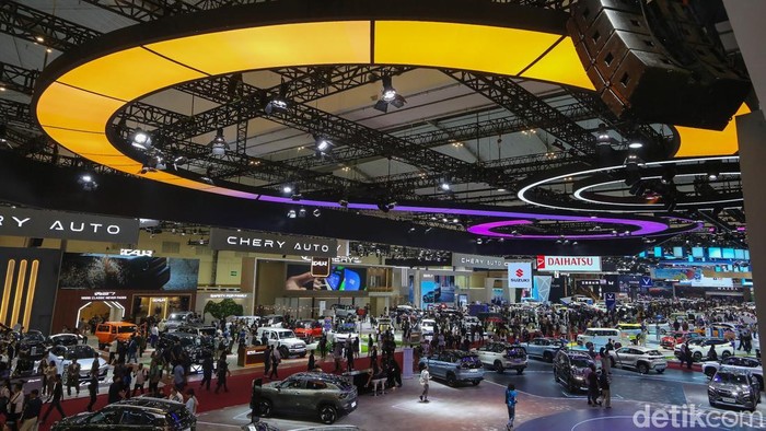 Suasana GAIKINDO Indonesia International Auto Show (GIIAS) 2026 di ICE BSD City, Kabupaten Tangerang, Kamis (30/7/2026).