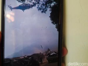 Heboh  Angin Helikopter Sapu Lapak Pedagang di Cisarua Bandung Barat