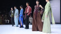 Indonesia Fashion Week 2026 Resmi Dibuka, Kain Ulos Jadi Sorotan Utama