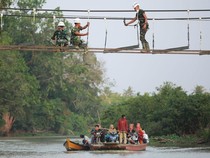 Jembatan Garuda Way Bungur Lampung Diyakini Bisa Dilintasi Awal Agustus