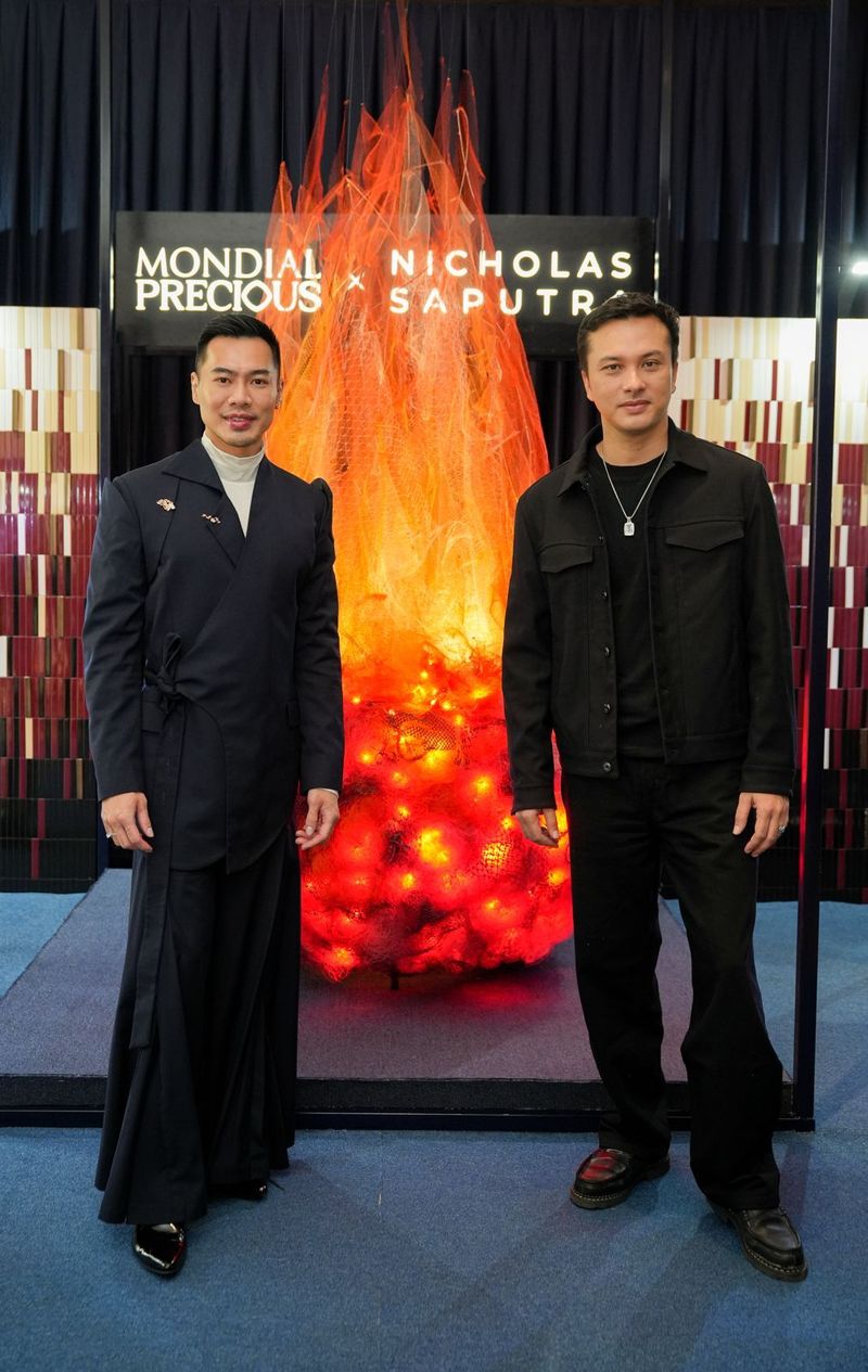 Koleksi Terbaru Precious Fire Mondial x Nicholas Saputra. Diluncurkan pada 25 Juli 2026.