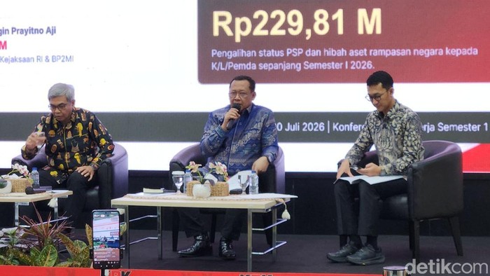 Konferensi Pers di KPK, Kuningan, Jakarta Selatan, Kamis (30/7/2026)
