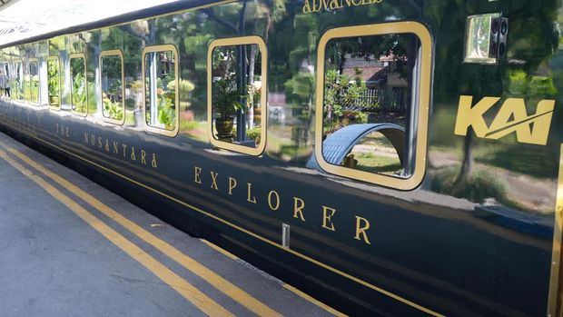PT Kereta Api Indonesia (Persero) menghadirkan Nusantara Explorer sebagai kereta wisata yang dikembangkan atas gagasan dan perintah Presiden Prabowo Subianto untuk memberikan layanan kereta penumpang yang indah, elegan, dan nyaman bagi masyarakat.