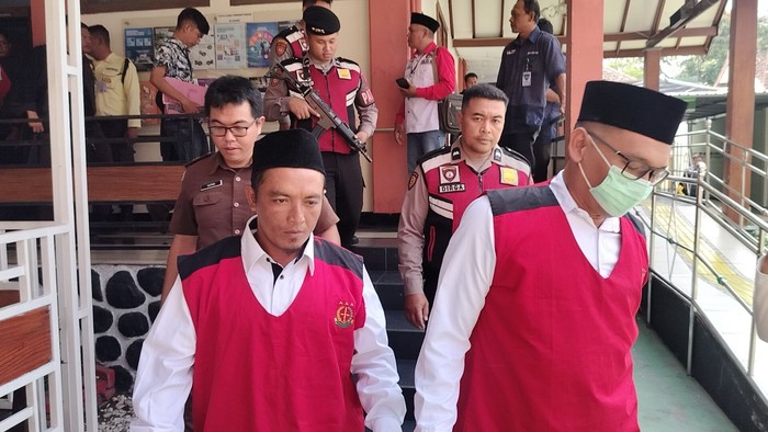 Suyitno dan Agus Sulaiman terdakwa pembunuhan mahasiswi UMM, Faradila Amalia Najwa