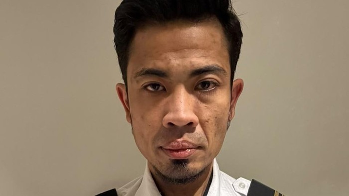Pilot asing, Mohd Saufi bin Othman ditangkap di Bandara Soekarno-Hatta atas dugaan penyelundupan 26 kilogram ekstasi, Selasa (28/7/2026).