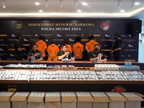 Polda Metro Tangkap 5 Pengedar di Tanah Abang, Sita 575 Ribu Tramadol