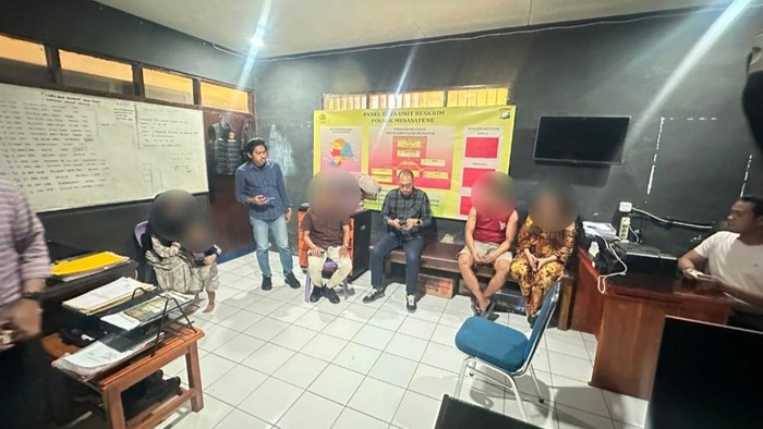 Polisi menangkap 3 pelaku penculikan balita di perkara utang arisan di Makassar.