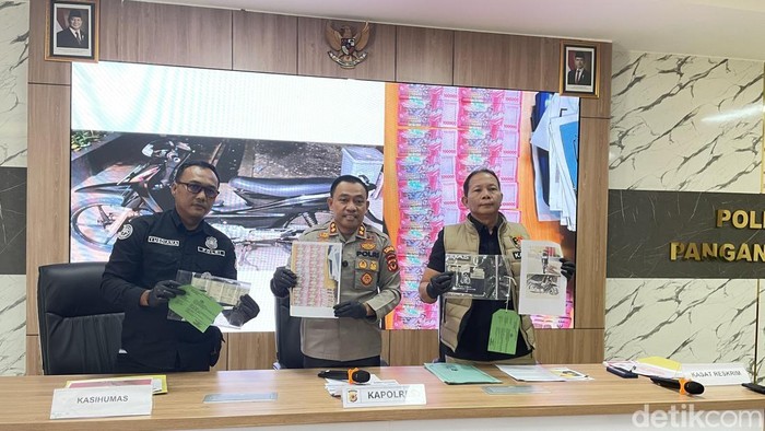 Polres Pangandaran menggelar press release kasus uang palsu (30/7/2026)