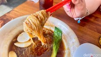 Hangat Gurih Mesua Siram Claypot yang Jadi Incaran di Depok