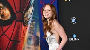Terbaru: Sadie Sink memerankan Jean Grey dalam Spider-Man: Brand New Day. Gosip keterlibatan bintang Stranger Things itu dalam film terbaru Spider-Man sudah beredar sejak lama, dan ternyata benar adanya. (Foto: FilmMagic/Axelle/Bauer-Griffin)