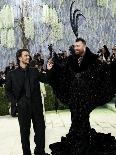 Sam Smith dan Christian Cowan Sam Smith dan Christian Cowan
