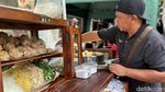 Viral! Bakso Bang Udin Diantre 2 Jam Sebelum Buka, Ada Varian Saikoro