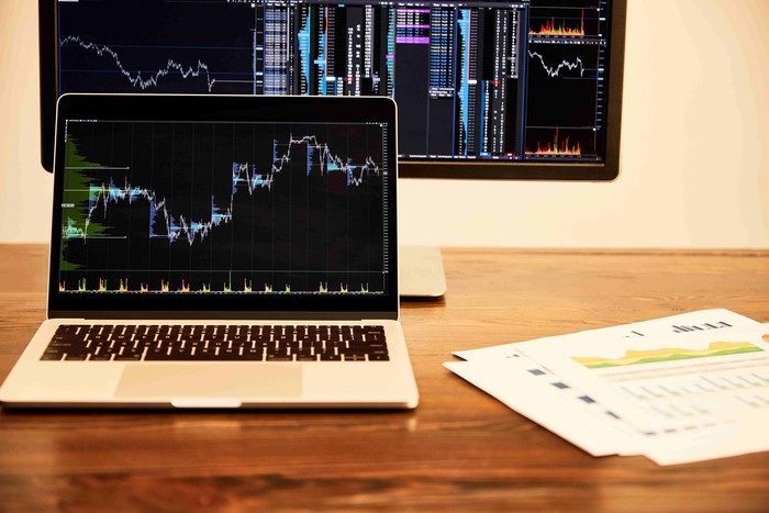 IHSG Balik Menguat, Simak Rekomendasi Saham Jelang Akhir Pekan