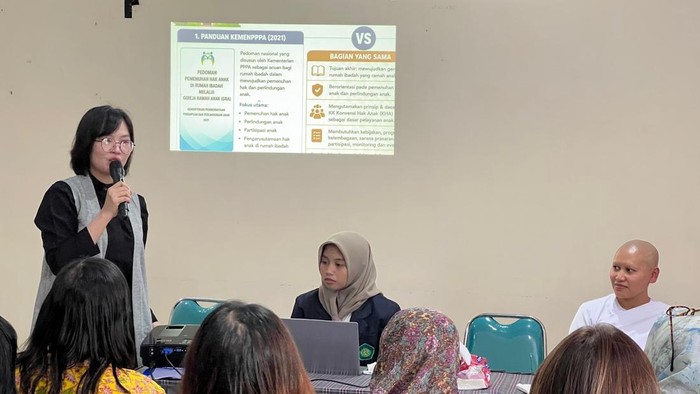 Diskusi bertajuk Ruang Aman dan Kesehatan Mental Perempuan dan Anak di Gedung Serbaguna Kopatara Indonesia, Singosari, Kabupaten Malang