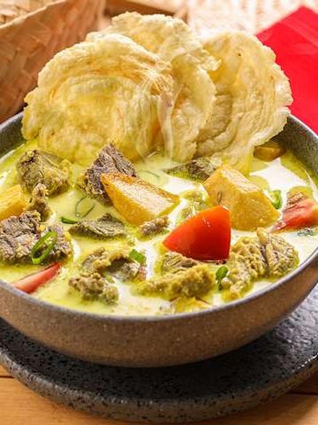 8 Soto Nusantara yang Punya Kuah dan Isian Unik, Mana Favoritmu?