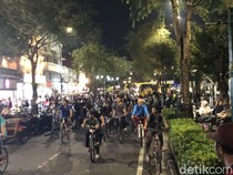 Potret Malioboro Dipadati Pesepeda di JLFR Malam Ini