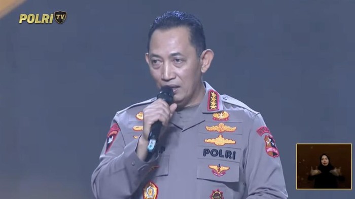 Kapolri Jenderal Listyo Sigit Prabowo di panggung Malam Puncak Hoegeng Awards 2026.